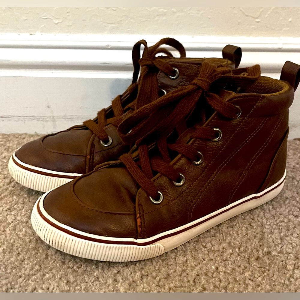 Cat & Jack Boys Florian Lace Up Zipper Sneakers Cognac Size 13